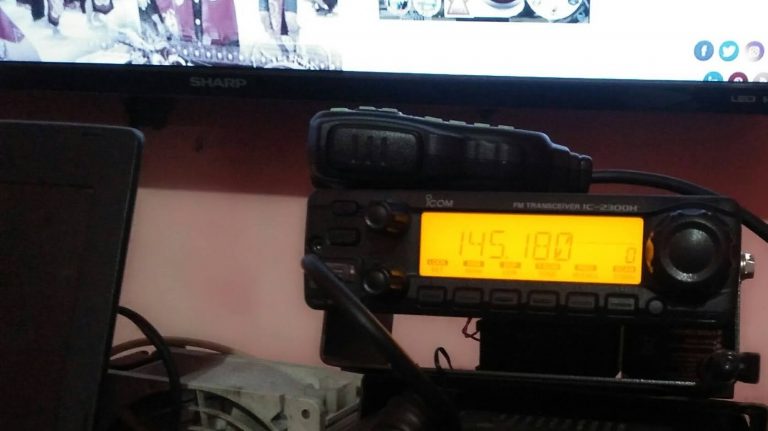 Daftar Frekuensi ORARI Lokal di Jawa Tengah (Daftar frekuensi Stasiun Induk ORARI Lokal di Jawa Tengah di 2M Band). skematik manual radio
