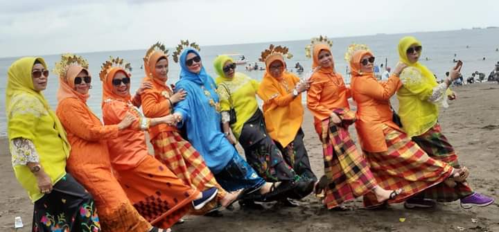 iBOTA Activation Pantai Bayang Makasar