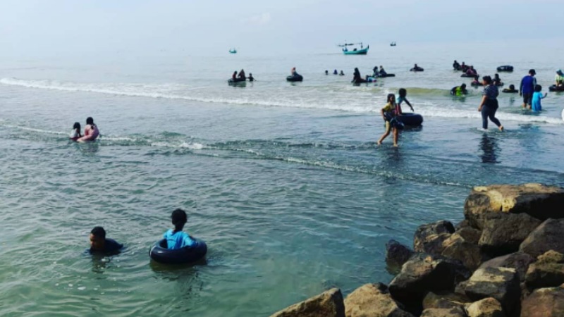 iBOTA Pantai Sendang Sekucing