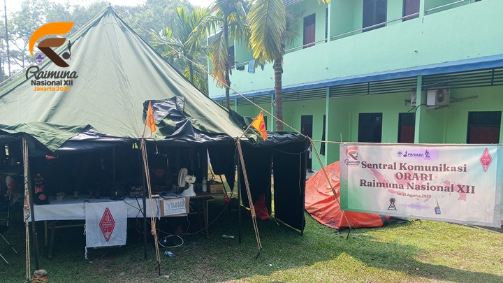 Sentral Komunikasi ORARI DKI Jakarta di lokasi kegiatan Raimuna XII 2023