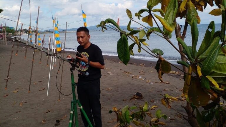 Satellite-Activator-Pantai-Firdaus-Minahasa