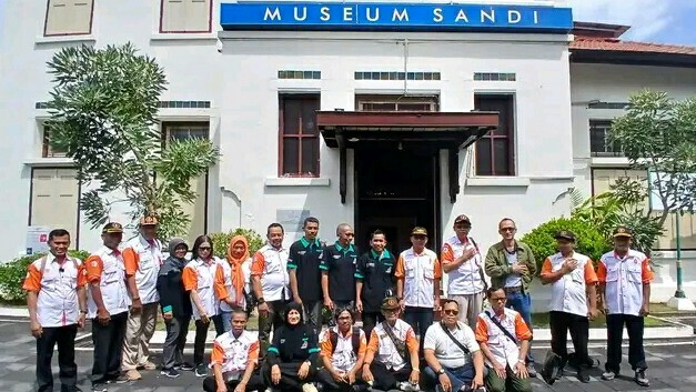 ORARI Kunjungi Sejarah Persandian di Museum Sandi Yogyakarta
