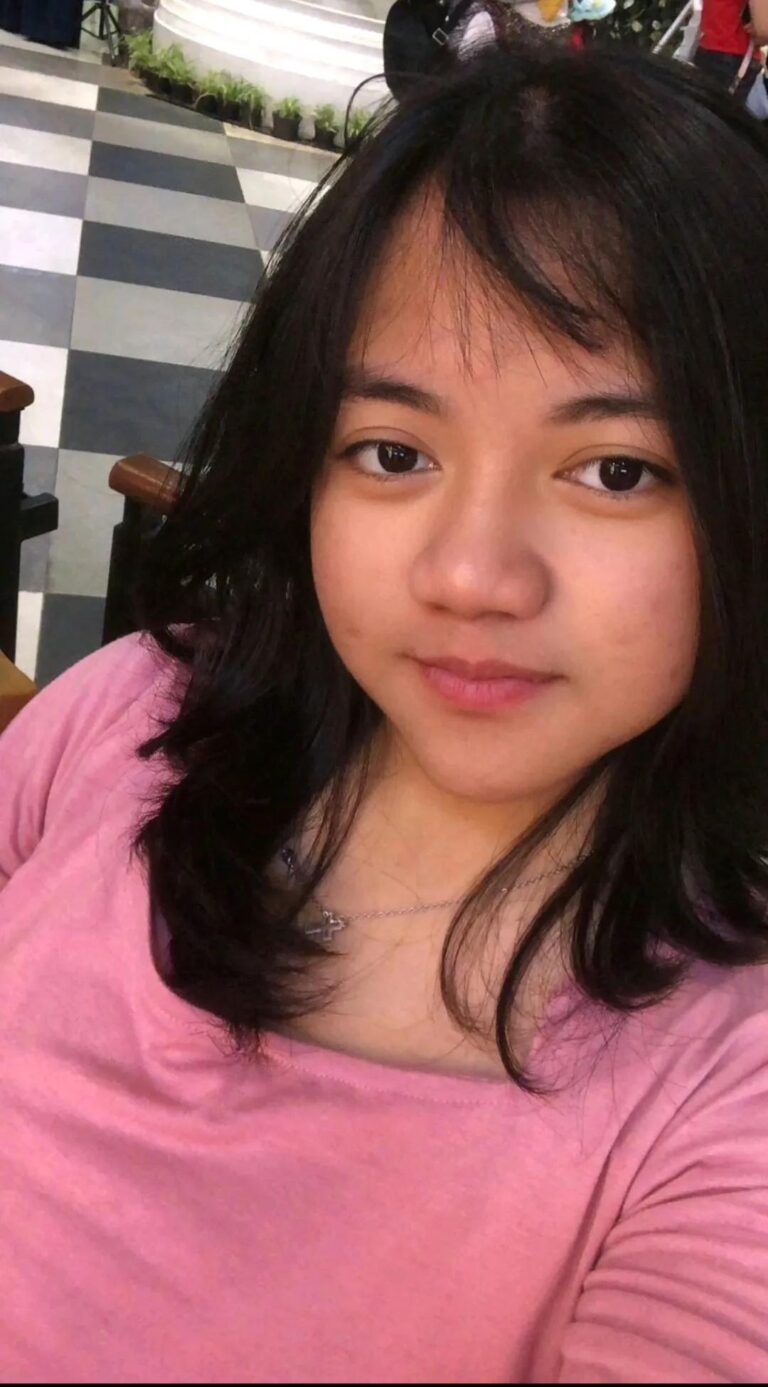 Siswi kelas XI SMA Strada St. Thomas Aquino di Tangerang, Banten, bernama Maria Gabriella (16), akrab disapa Gaby