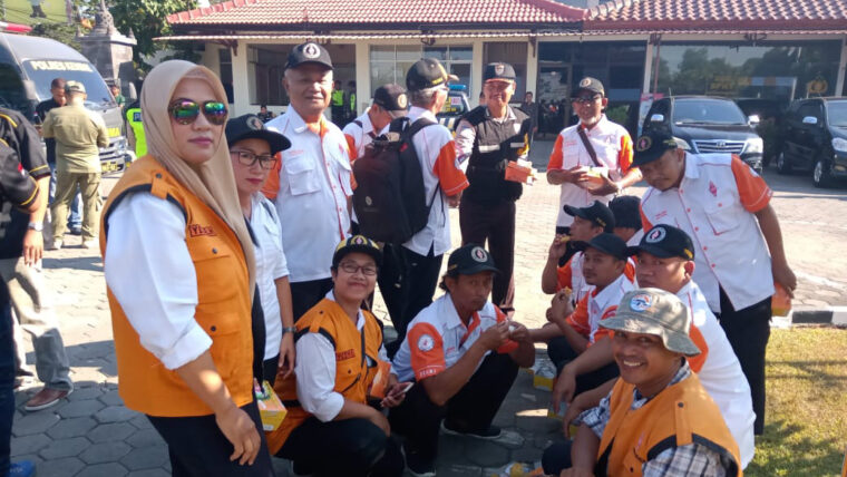 ORARI Lokal Kendal Siagakan Dukungan Komunikasi (Dukom) Jelang Nataru 2025 – 2026