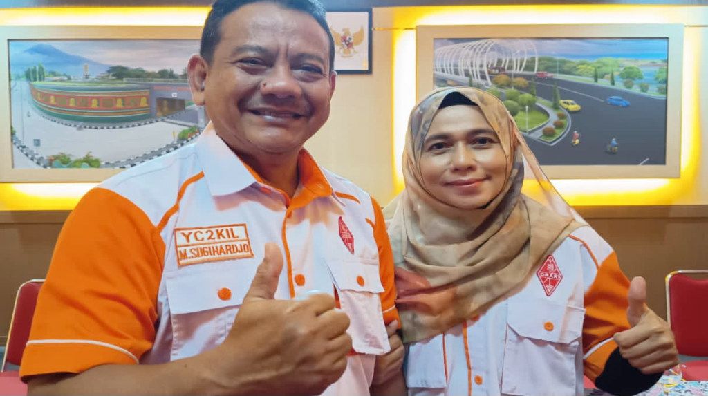 YC2KIL Ketua ORARI Lokal Kab. Banyumas Dalam SES 8A455BMS HUT Banyumas Ke-455