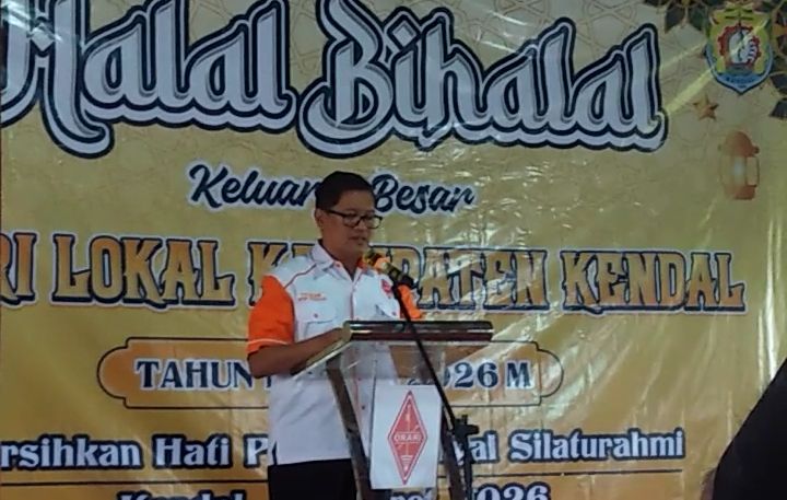 Ketua ORARI Lokal Kendal, Atop Widodo dalam Halal Bihalal ORARI Lokal Kendal 1447 H