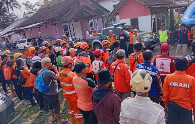 Persiapan Tim Gabungan Opsar kecelakaan air di Sungai Progo