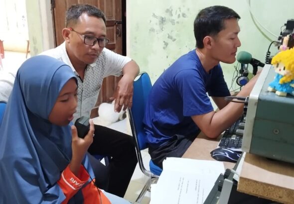 Ganesa Sripinasthi YD2AWO Operator Cilik SES 8B118HKN