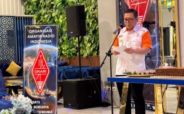 Ketua Umum ORARI YB0DX memaparkan capaian kepengurusan 2021–2026 serta harapan bagi masa depan organisasi pada peringatan HUT ORARI ke-58